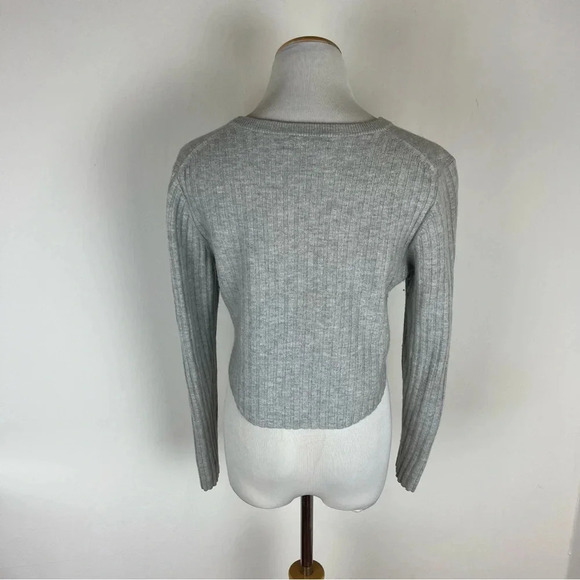Aritizia Babaton Wool Ribbed Gray Sweater Size L - Picture 2 of 5